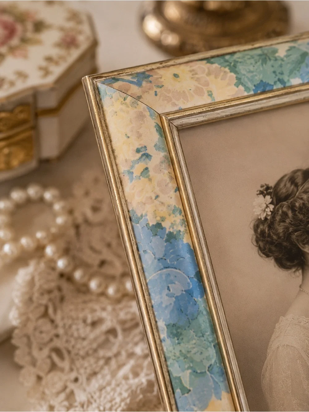 NATIONAL Vintage Floral Picture Frame Cottagecore Shabby Chic  Botanical Gold